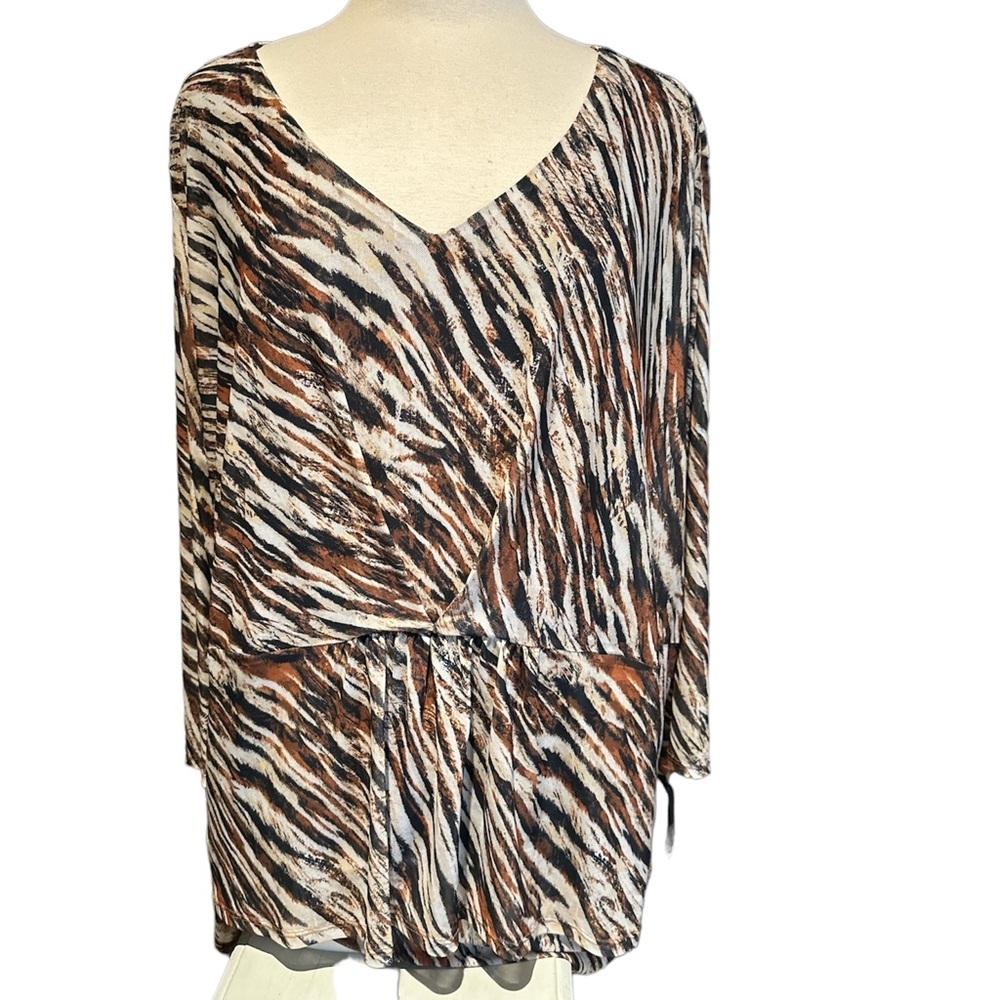 Emaline plus 3X vneck tunic top NEW